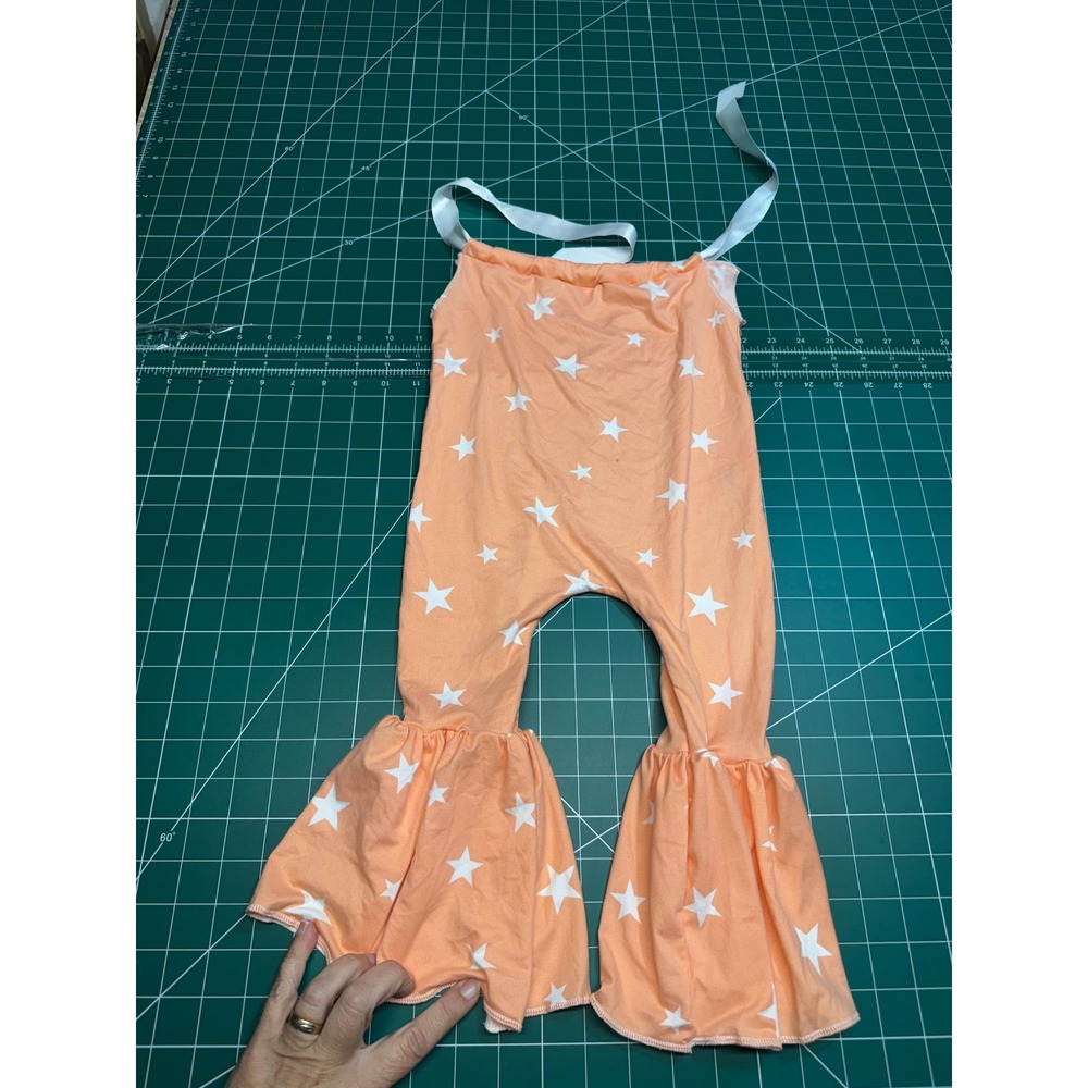 Little Southern Swag Girls Peach Star Print Bell Bottom Jumpsuit 2T 1Y09